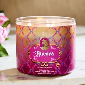 NWT LIMITED RELEASE DISNEY AURORA 3 WICK CANDLE